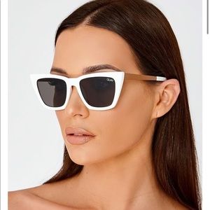 QUAY DON'T @ ME WHITE CATSEYE SUNGLASSES